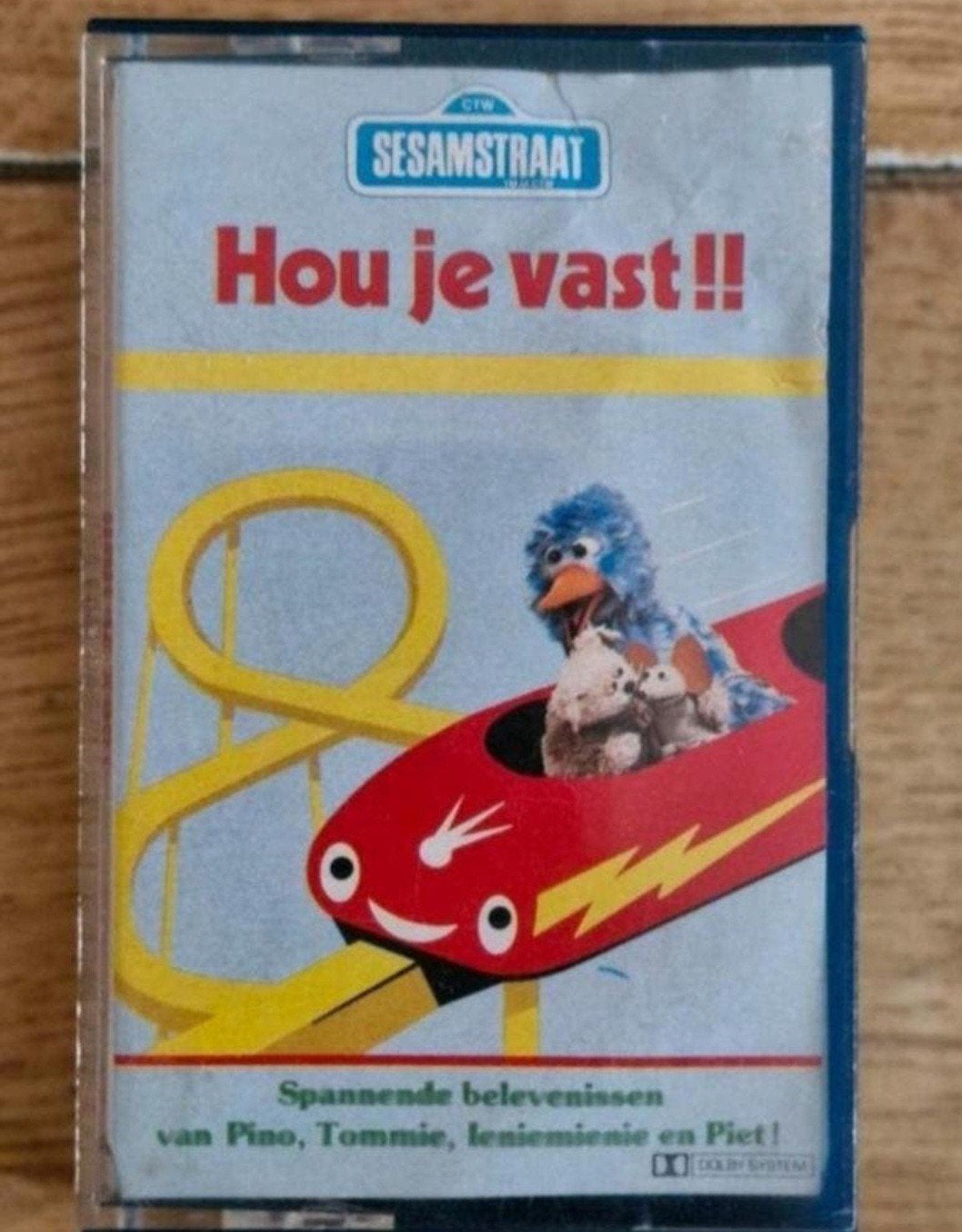 Sesamstraat - Hou je vast!! Cassettebandje, Gebruikt, Kinderen en Jeugd, 1 bandje, Ophalen of Verzenden