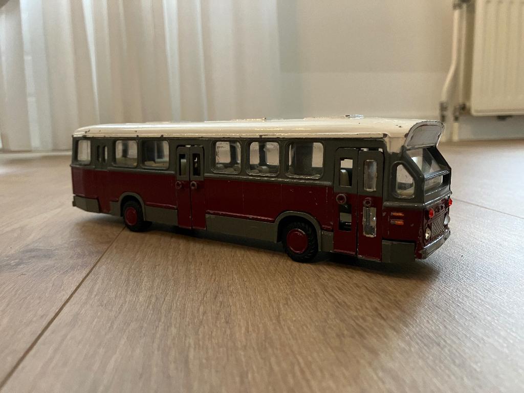 DAF bus - Lion Toys, Hobby en Vrije tijd, Modelauto's | 1:50, Ophalen of Verzenden, Gebruikt, Bus of Vrachtwagen, Lion Toys