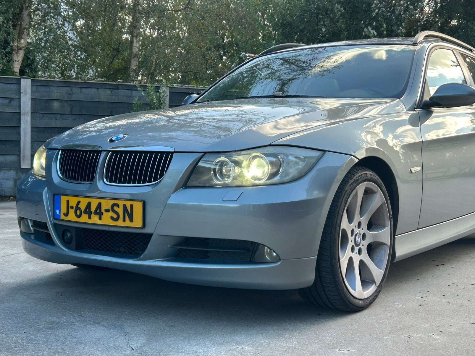 Zeer Volle Parelmoer BMW 325i BJ2005, Auto's, 2497 cc, Stationwagon, Particulier, 1600 kg