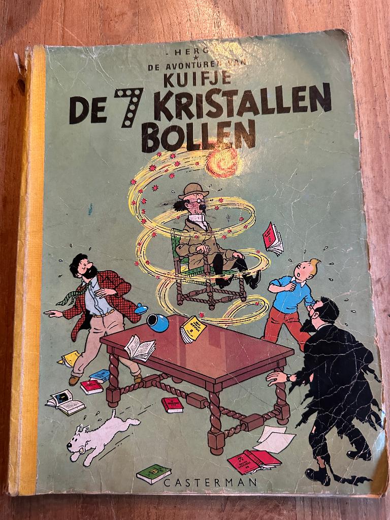 Kuifje en de 7 kristallen bollen met linnen band casterman, Boeken, Eén stripboek, Herge, Ophalen, Gelezen