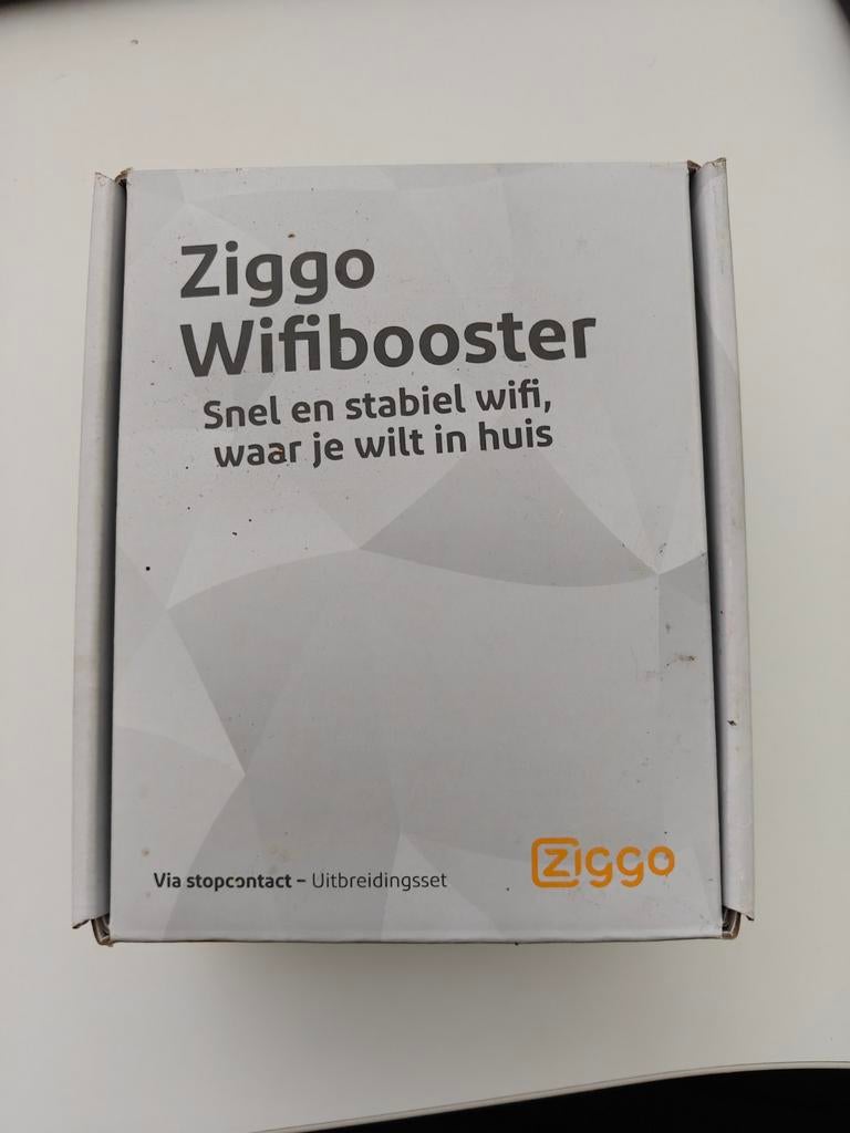 Ziggo Wifibooster - via stopcontact. Uitbreidingsset, Computers en Software, WiFi-versterkers, Ophalen of Verzenden, Zo goed als nieuw