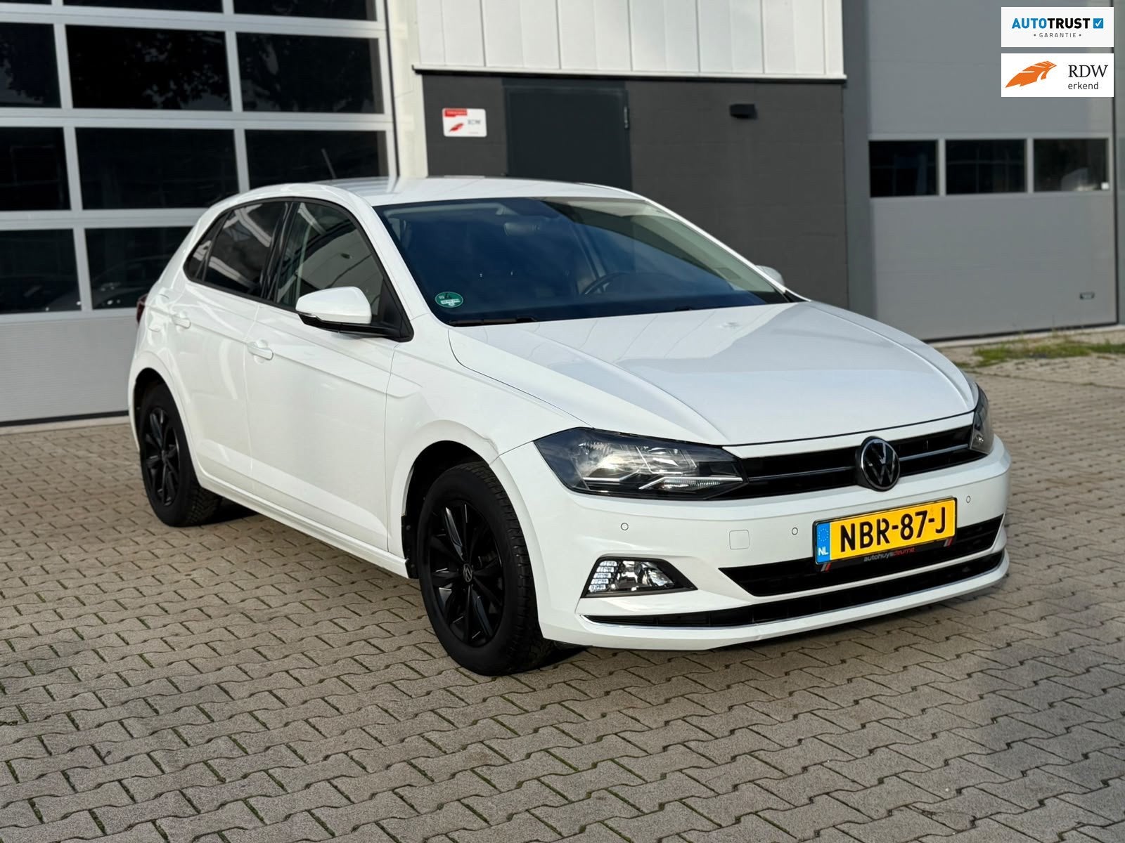 Volkswagen POLO 1.0 TSI Highline 2020 Dealer Onderhouden Sto, Voorwielaandrijving, Dealer onderhouden, Gebruikt, Wit