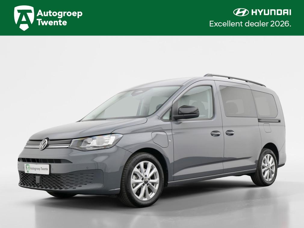 Volkswagen Caddy Maxi 1.5 TSI Hybride Life | 7-zits | ACC |, Auto's, Volkswagen, Automaat, Stof, Zwart, 4 cilinders