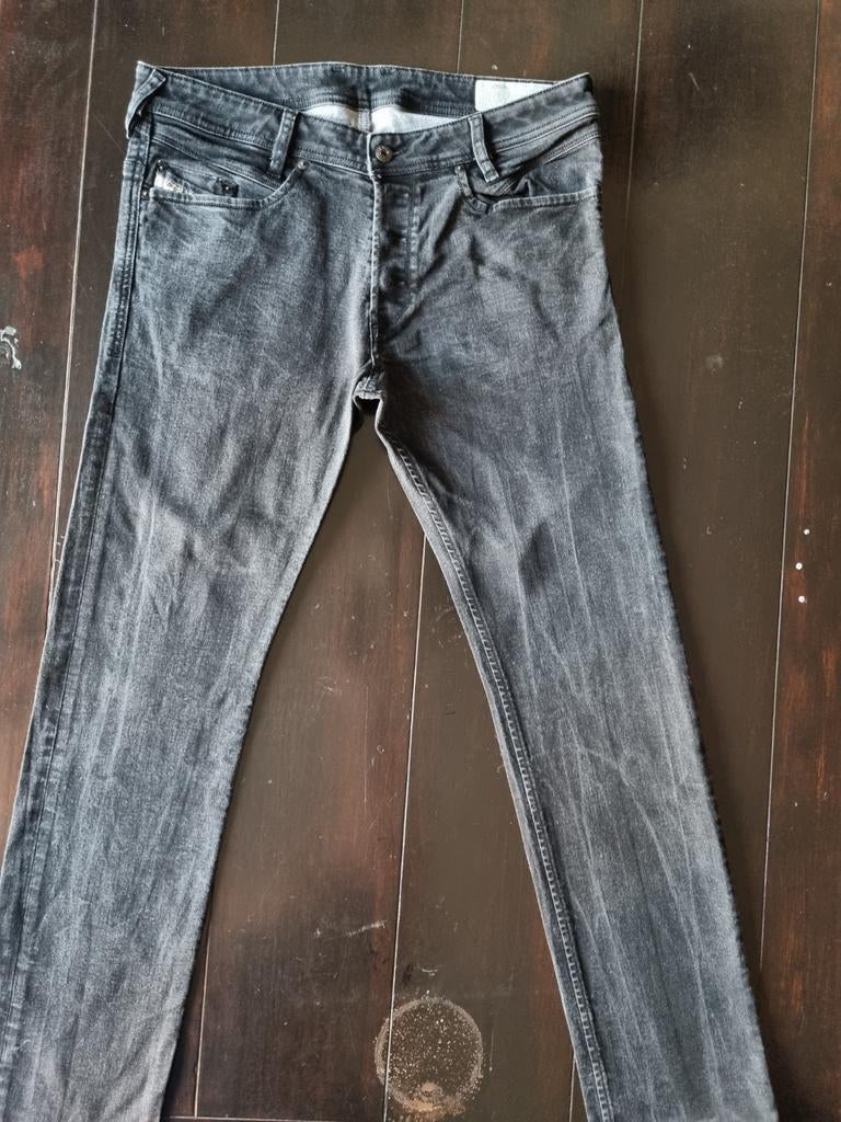 ZGAN CLASSIC DIESEL IAKOP SLIM TAPERED STRETCH JEANS 33/32!, Kleding | Heren, Spijkerbroeken en Jeans, Diesel, Ophalen of Verzenden