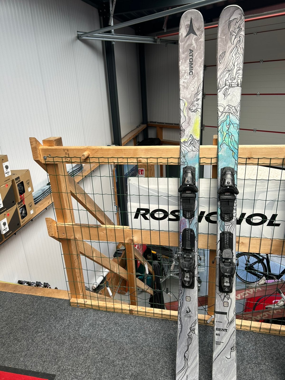 Atomic bent 85, lengte 170,175cm, poedersneeuw ski., 160 tot 180 cm, Gebruikt, Ophalen of Verzenden, A