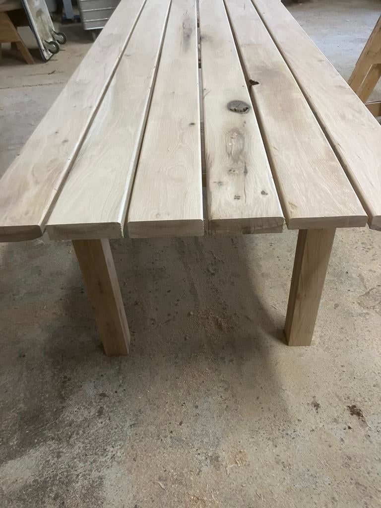 Eiken tuin tafel met eiken poten, Ophalen, Zo goed als nieuw, Rechthoekig, Hout