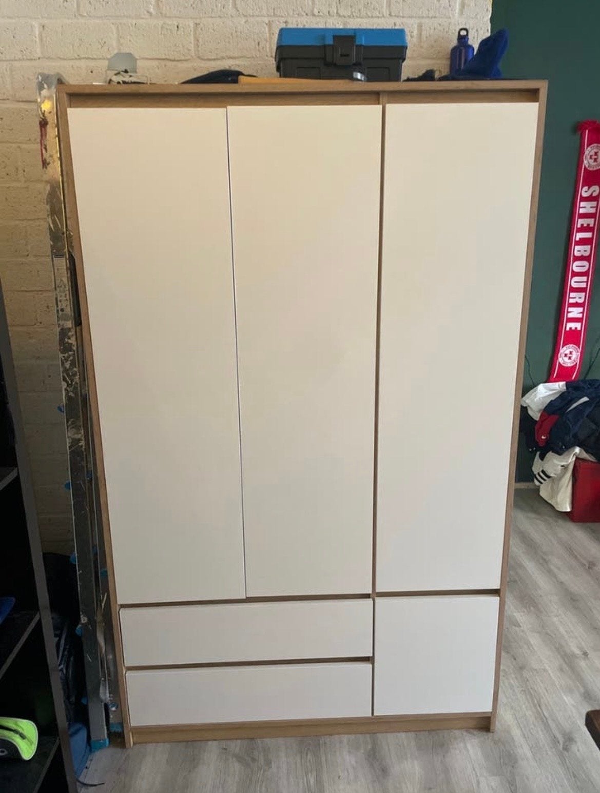 Jysk Billund Kledingkast, Ophalen, Gebruikt, 100 tot 150 cm, Met lade(s)