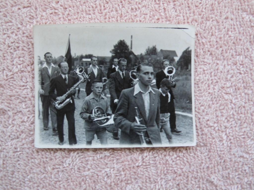 Muziekkorps, waar ?, Verzamelen, Gebruikt, Foto, Ophalen of Verzenden, Voor 1940