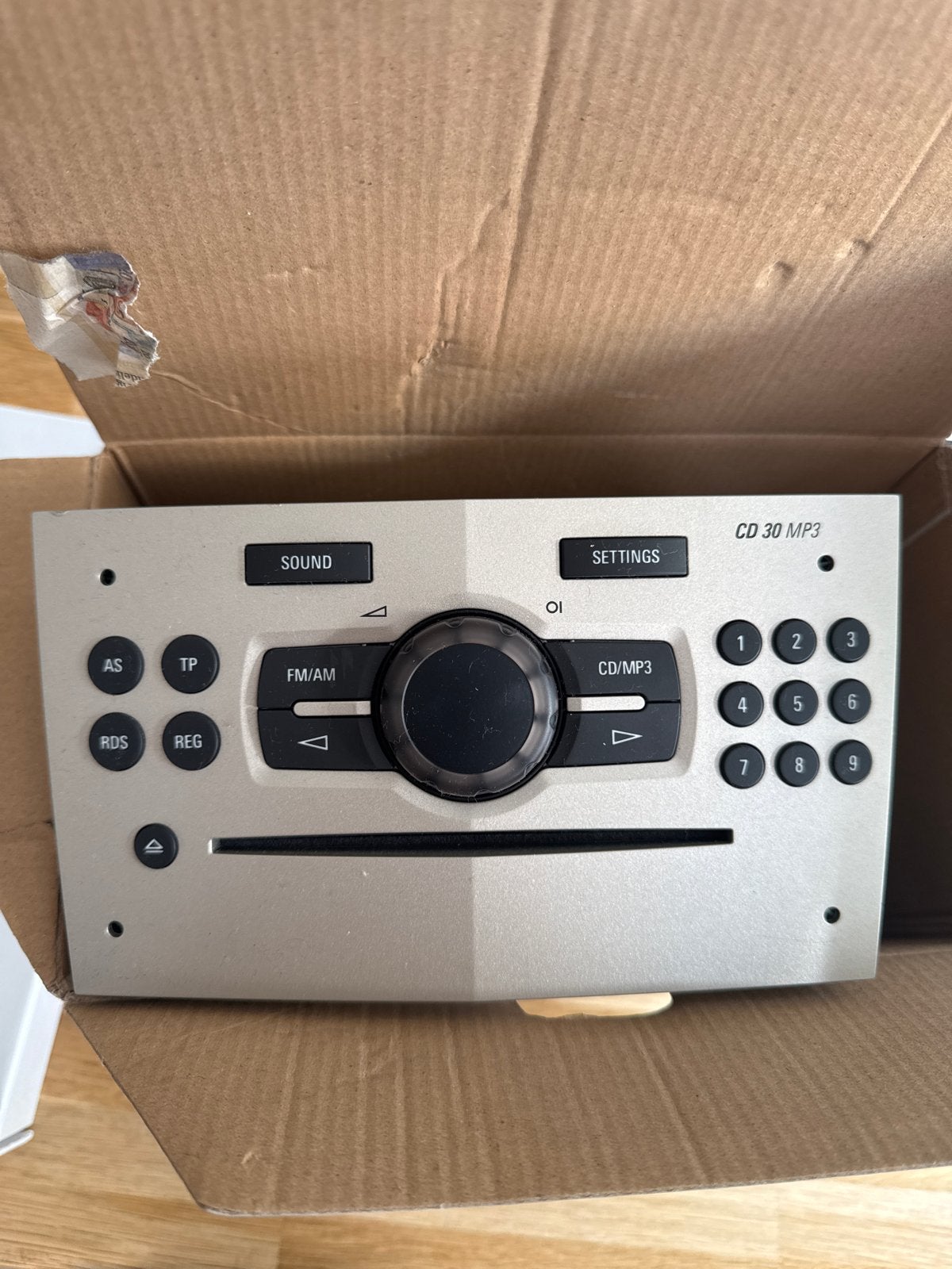 Opel Corsa CD 30 MP3 Radio - Origineel Delphi Grundig, Ophalen, Gebruikt