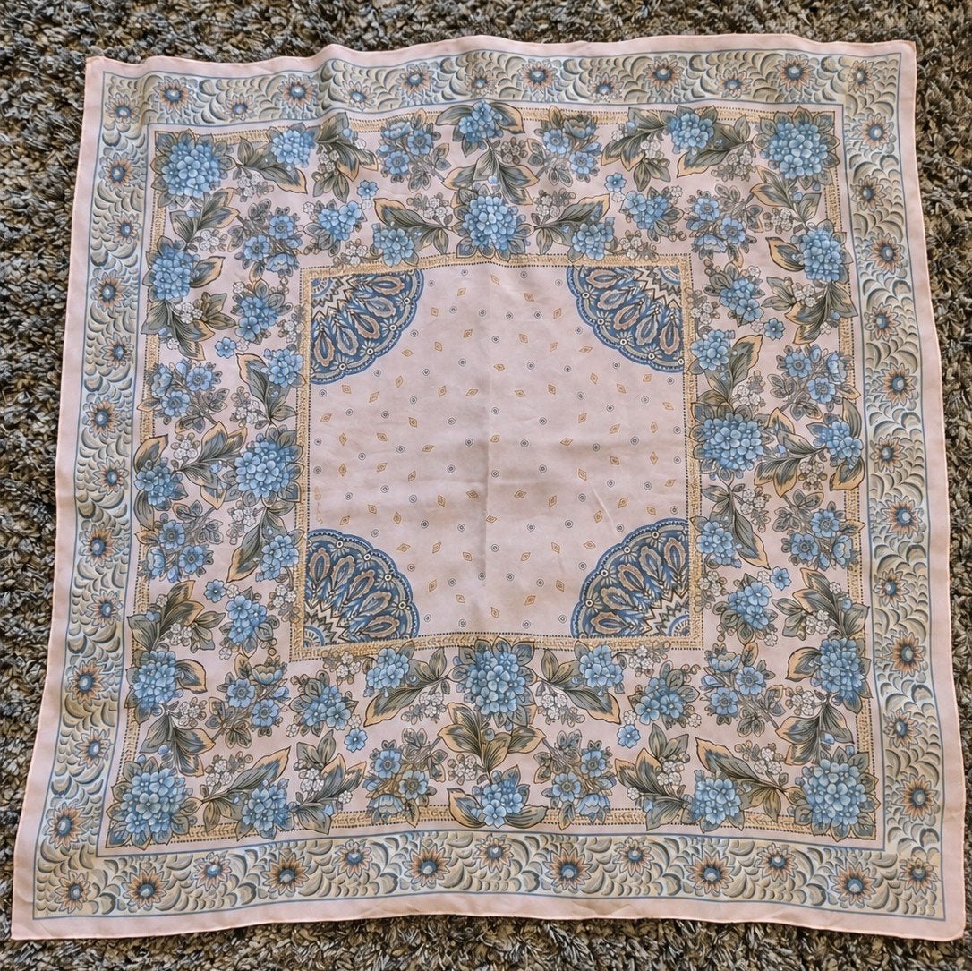 ECHO 100% Zijden Sjaal 89x89 WP169, Echo, Maat 42/44 (L), Nieuw, Ophalen of Verzenden