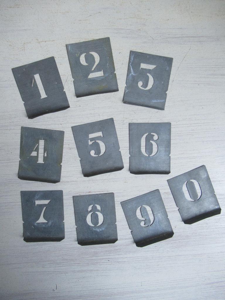 ~ set oude zinken sjablonen, 0 t/m 9, bricbracbrocante ~, Antiek en Kunst, Curiosa en Brocante, Ophalen of Verzenden