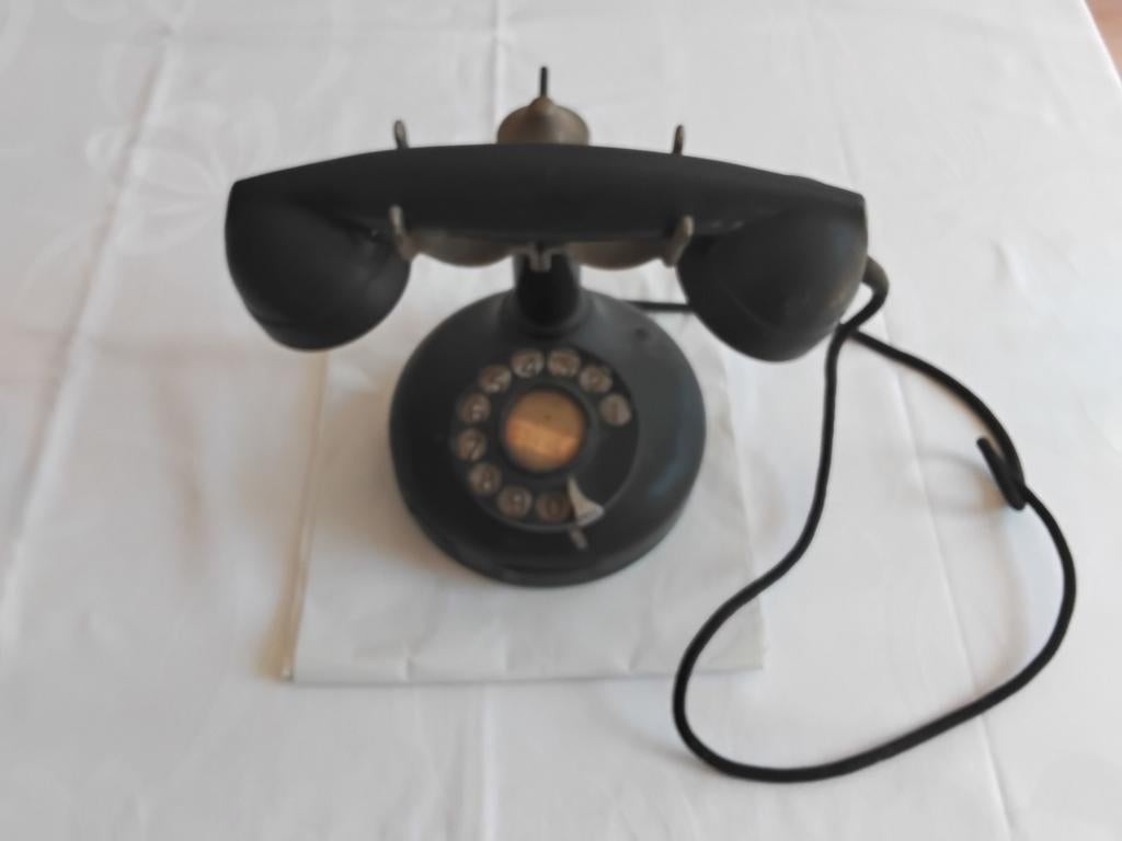 Telefoon, Telecommunicatie, Vaste telefoons | Niet Draadloos, Ophalen, Niet werkend, Met draaischijf