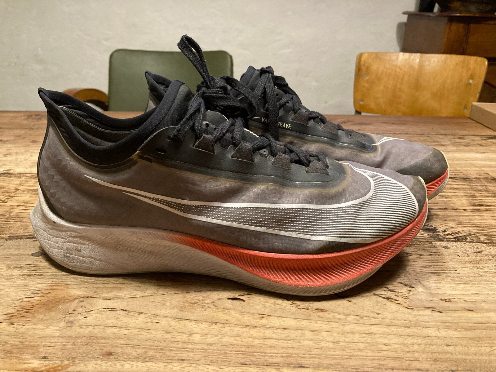 Nike Zoom Fly 3 hardloopschoenen - Maat 46, Sport en Fitness, Loopsport en Atletiek, Gebruikt, Hardloopschoenen, Hardlopen, Nike