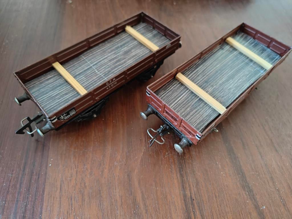 2x Fleischmann blikken spoor 0 wagons in goede staat, Ophalen of Verzenden, Gebruikt, Wagon, Fleischmann