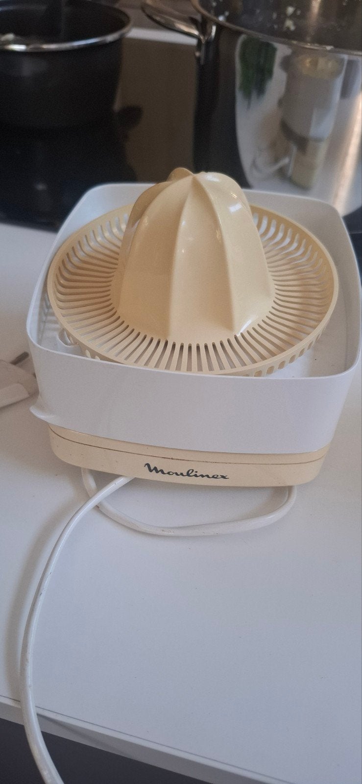 Moulinex citruspers - Vintage en functioneel, Minder dan 1 liter, Ophalen of Verzenden, Gebruikt, 1 snelheid