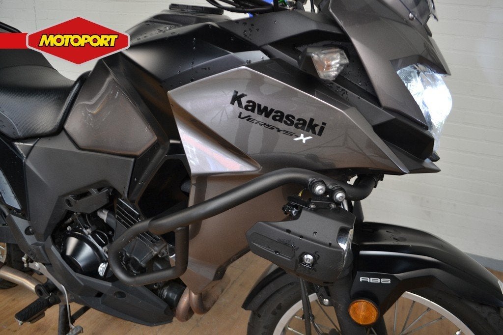 Kawasaki VERSYS-X 300 ABS (bj 2019), Info@kawasaki.nl, Toermotor, Jacobus Spijkerdreef 1-3
2132 PZ  Hoofddorp, NL, Kawasaki Motors Europe N.V.