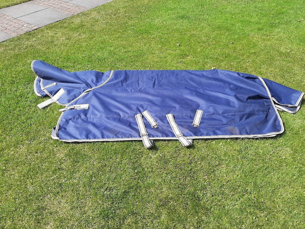 Bucas paardendek, Dieren en Toebehoren, Halsdeken, 300 g, Zo goed als nieuw, Overige maten