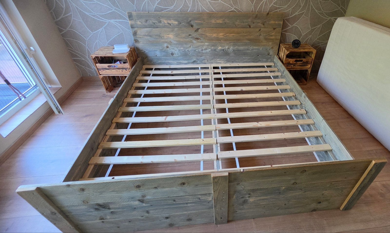 Steigerhouten bedframe 180 x 200 cm + 2 nachtkastjes, Ophalen, Tweepersoons, 180 cm, 200 cm