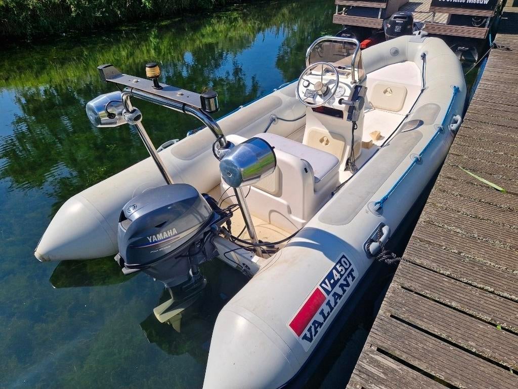 Valiant Rib 450 inl.Yamaha 20PK four stroke + Pega trailer., Watersport en Boten, Rubberboten, Valiant, Buitenboordmotor, Ophalen