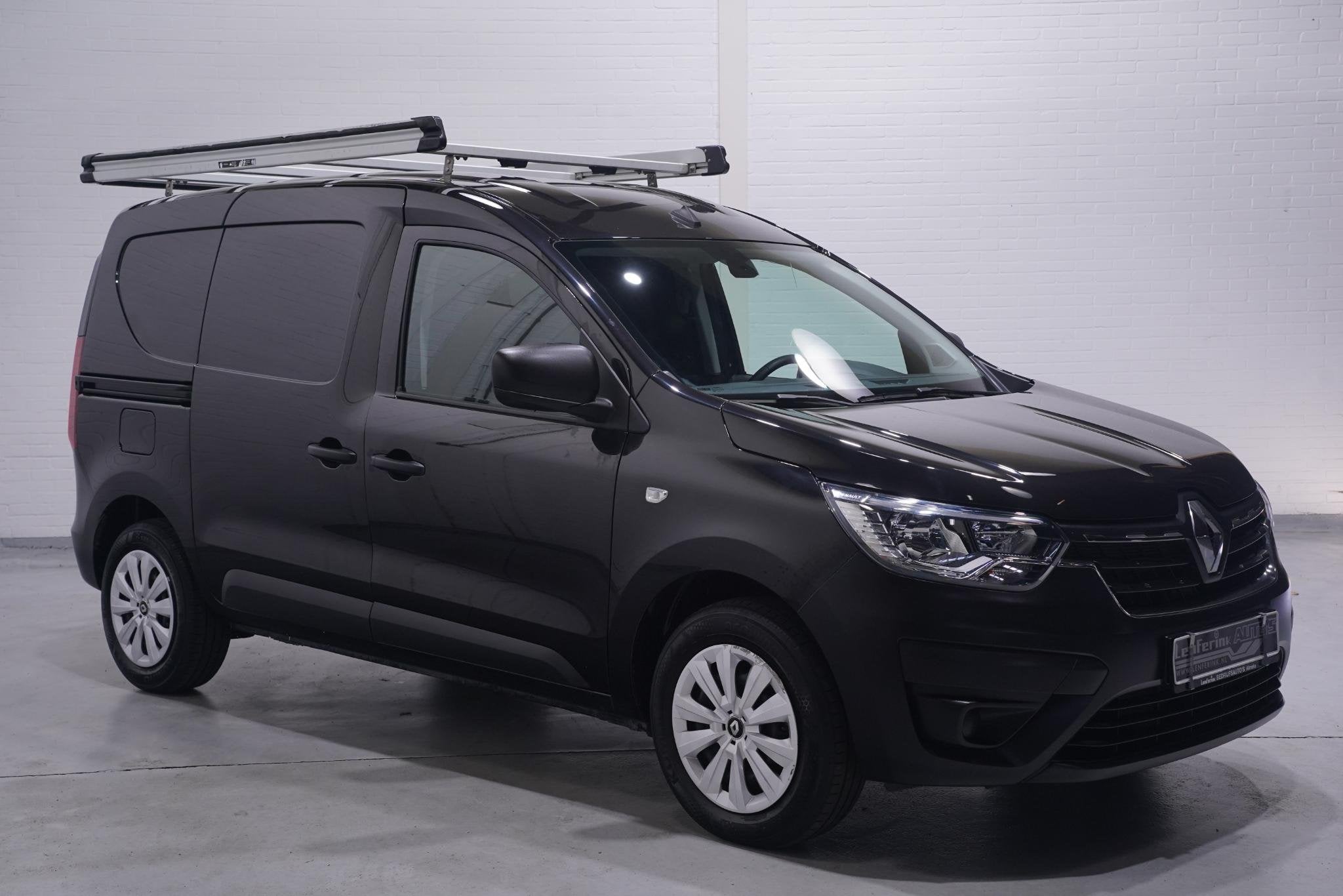 Renault Express Kangoo 1.3 TCe 102 pk Benzine Airco, Trekhaa, Voorwielaandrijving, Gebruikt, 4 cilinders, Renault