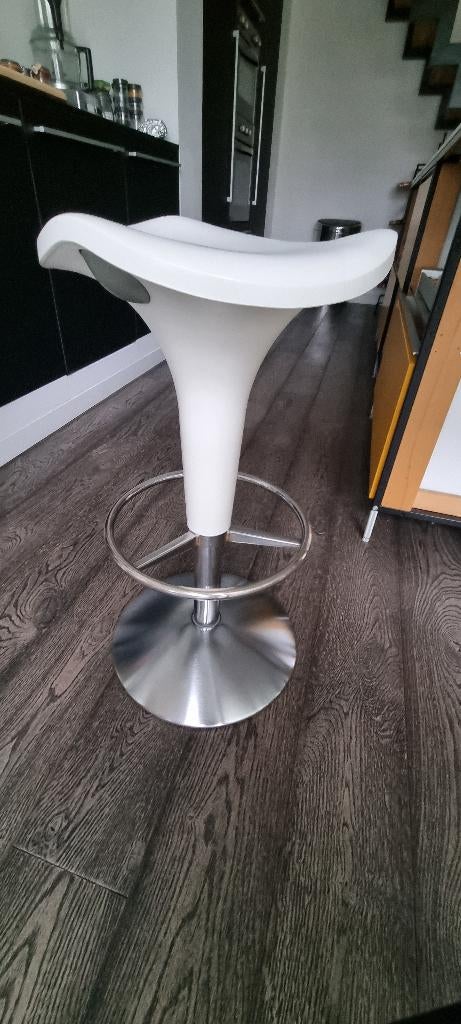 In hoogte verstelbare design-barkrukken (2) Rexite Zanzibar, Kunststof, 60 tot 90 cm, Ophalen of Verzenden, Zo goed als nieuw