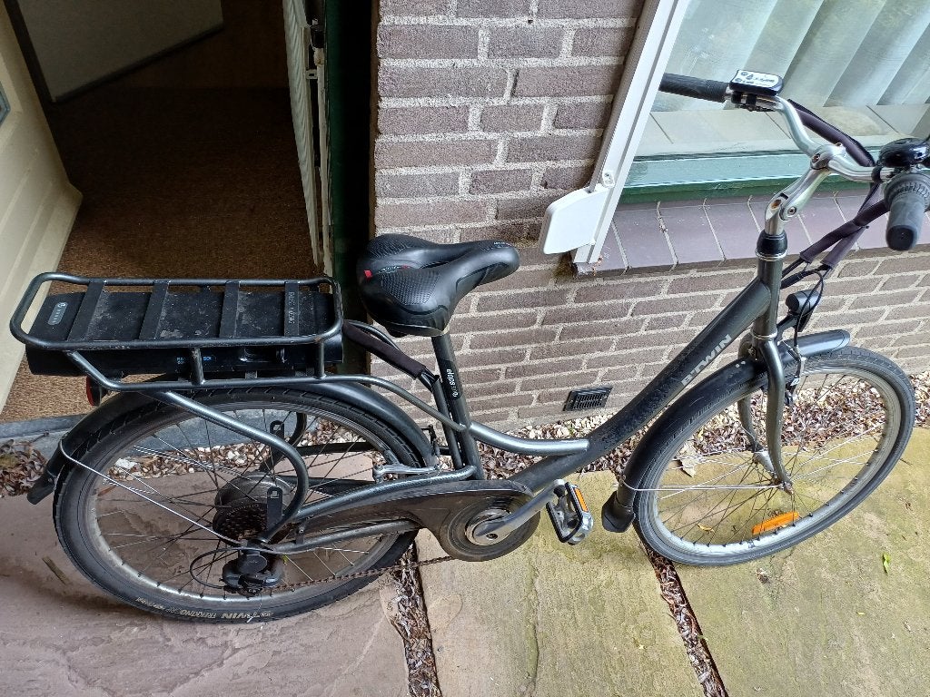 Elektrische fiets, Fietsen en Brommers, Elektrische fietsen, Ophalen, Gebruikt, 30 tot 50 km per accu, Overige merken
