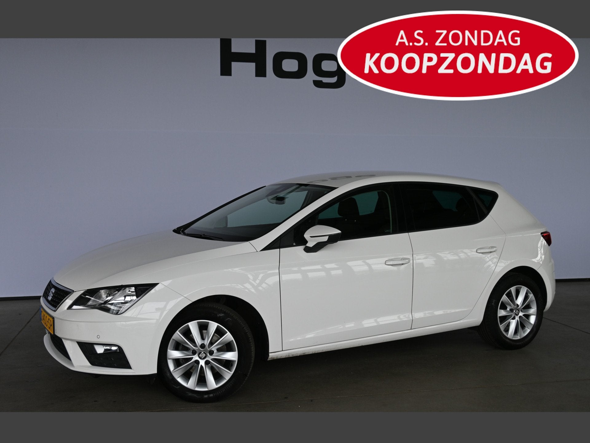 SEAT Leon 1.5 TSI Style Ultimate Edition Clima Navigatie Cru, Stof, 4 cilinders, Met garantie (alle), Leon