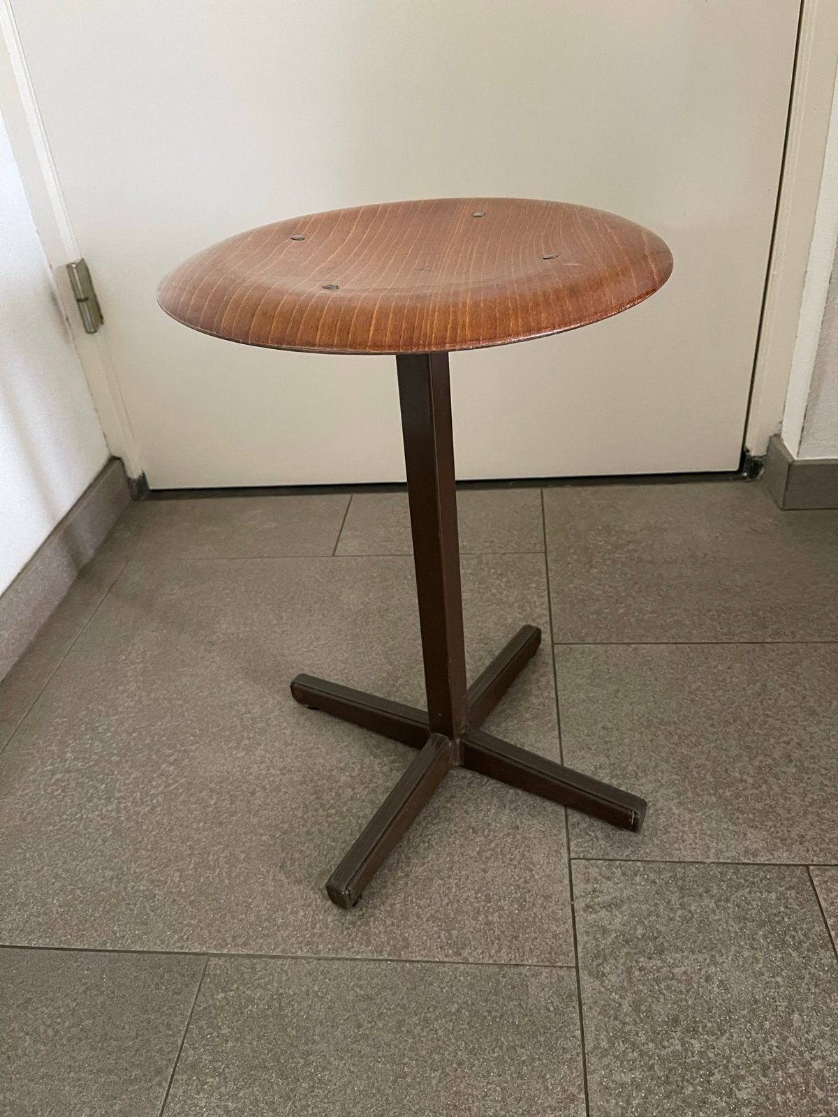 Vintage schoolkruk - Goede staat, Ophalen, Gebruikt, Hout