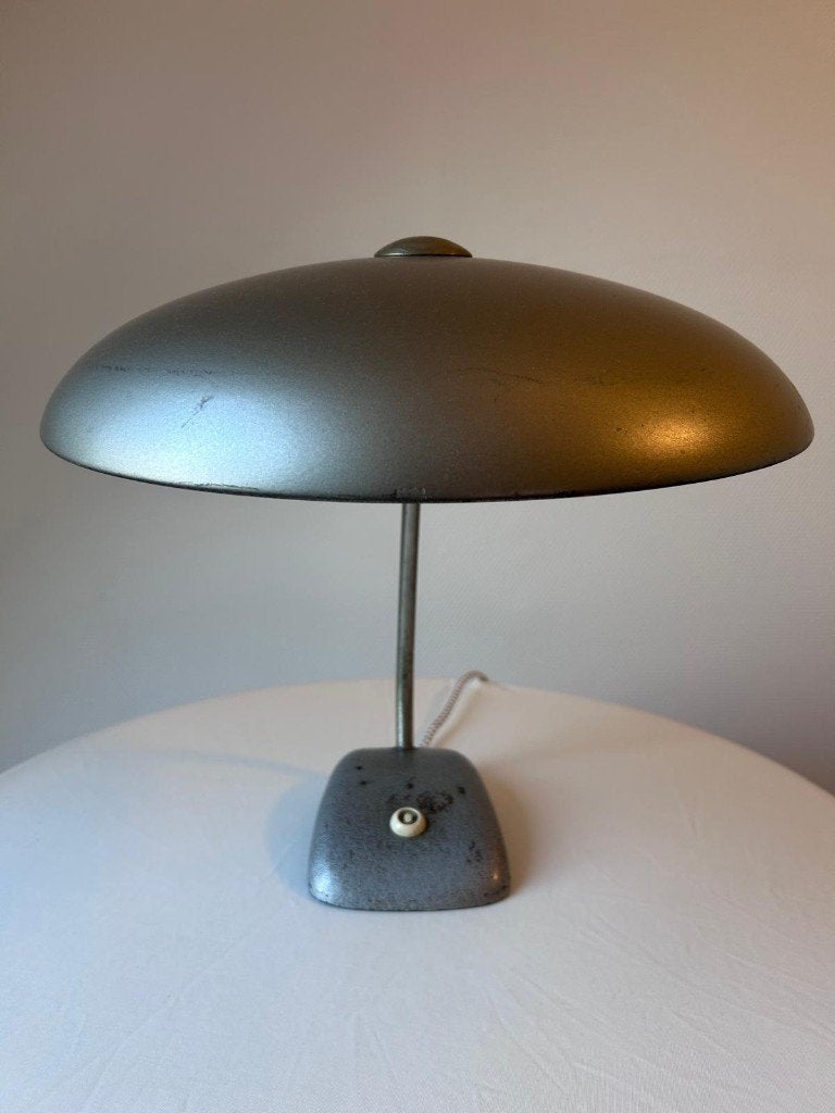 Bauhaus 1950's bureaulamp (VEB Narva Leuchtenbau), Huis en Inrichting, Ophalen, Gebruikt, Metaal