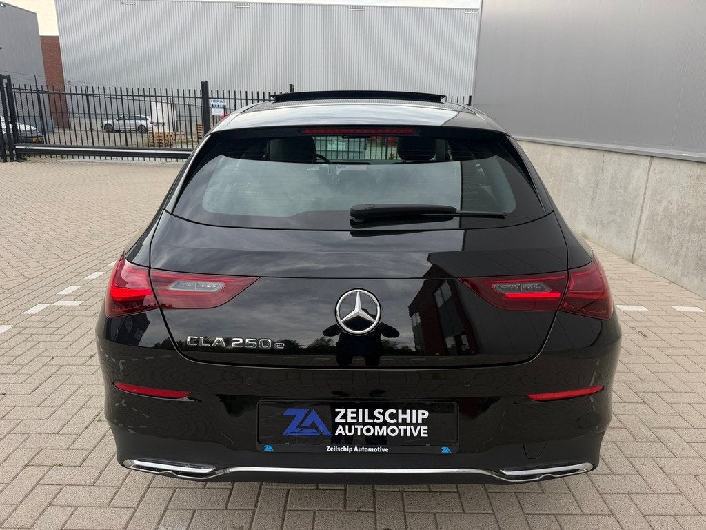Mercedes-Benz CLA-klasse Shooting Brake 250e Facelift |PANO|, CLA, Zwart, 4 cilinders, Leder en Stof
