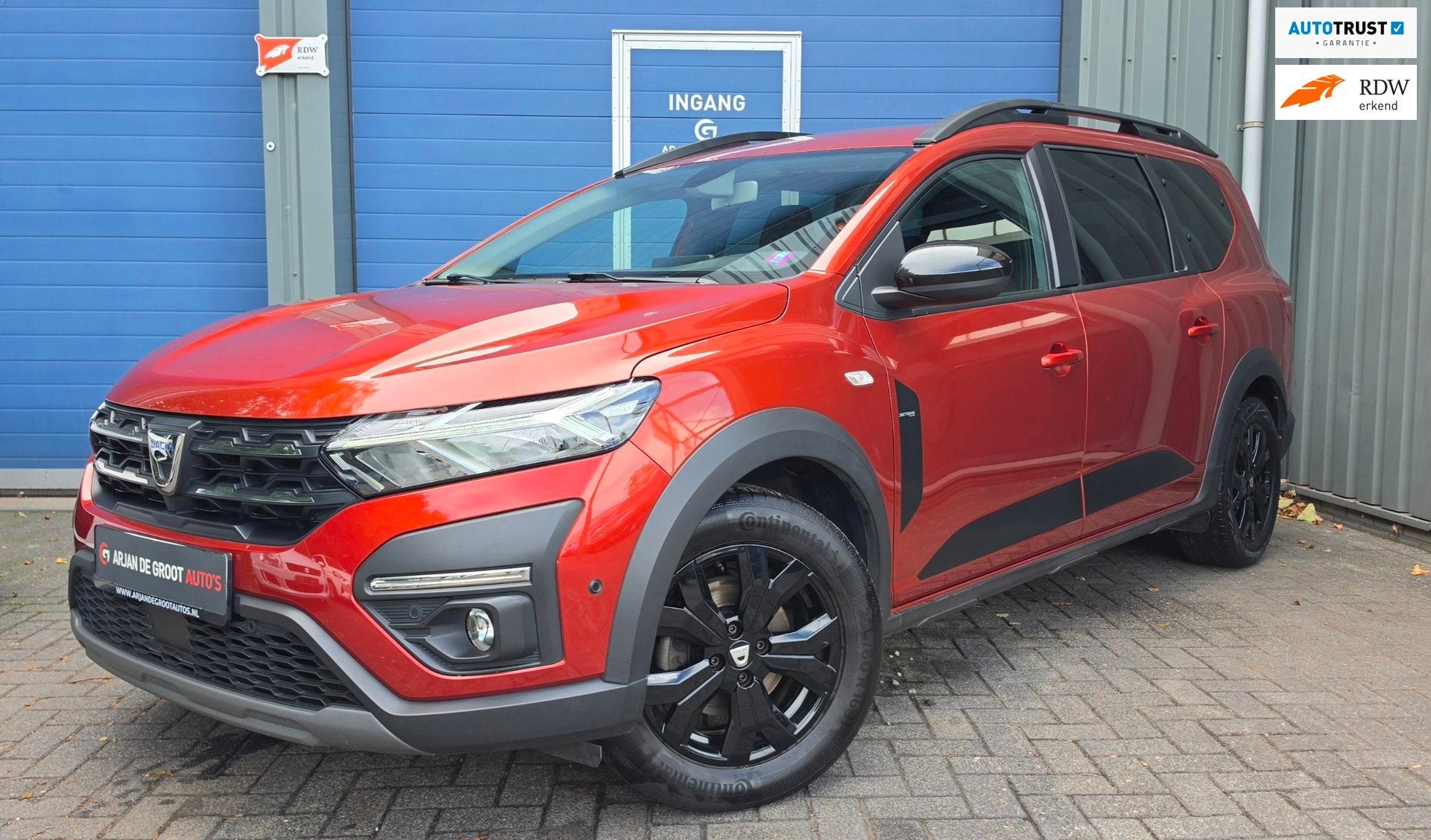 Dacia Jogger 1.0 TCe 100 Bi-Fuel Extreme 7Pers veel opties!, Auto's, Voorwielaandrijving, Gebruikt, Zwart, 7 stoelen