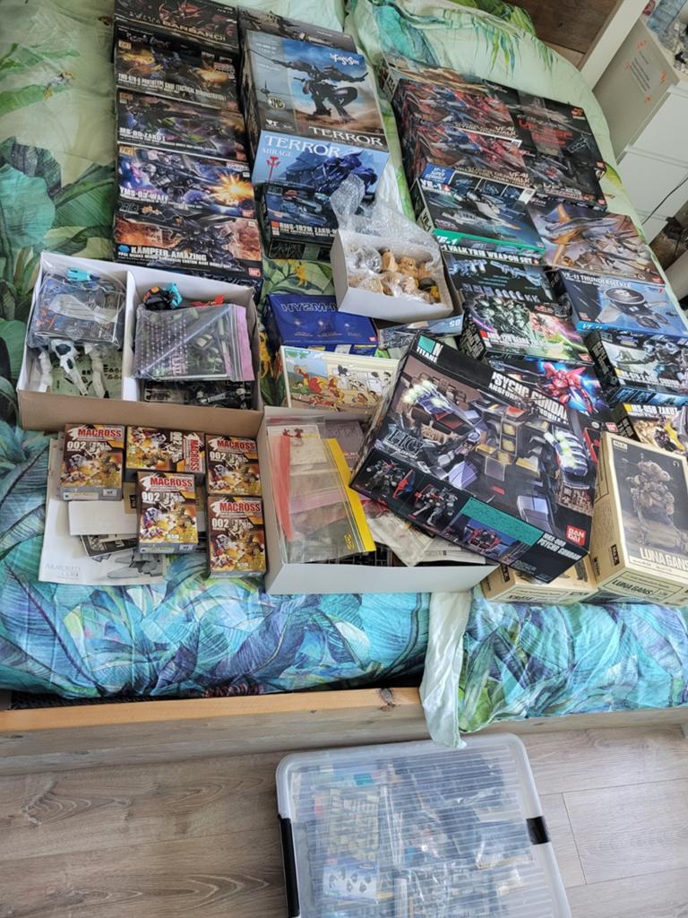 Grote set bouwdozen van o.a. Gundam, Macross, Ma. K, Ophalen of Verzenden, Zo goed als nieuw, Groter dan 1:32