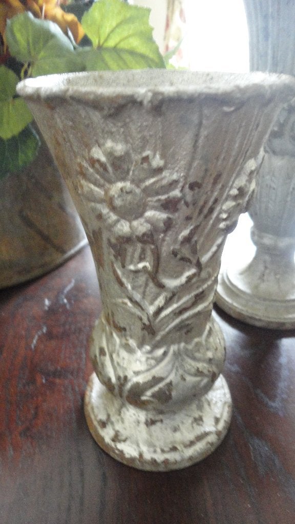 antiek FRANSE GRAFVAAS met BLOEM/zilverkleurig patina, 20 cm, Ophalen of Verzenden
