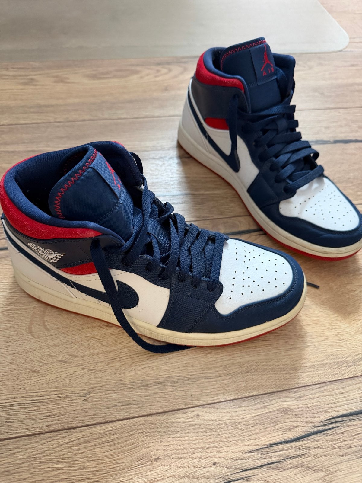 Nike Air Jordan 1 Mid - OG (zeldzame editie), Blauw, Ophalen of Verzenden, Sneakers of Gympen, Zo goed als nieuw