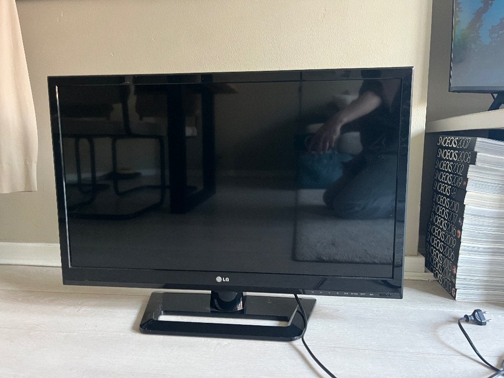 LG tv 32 inch, Ophalen, 50 Hz, 40 tot 60 cm, Full HD (1080p)