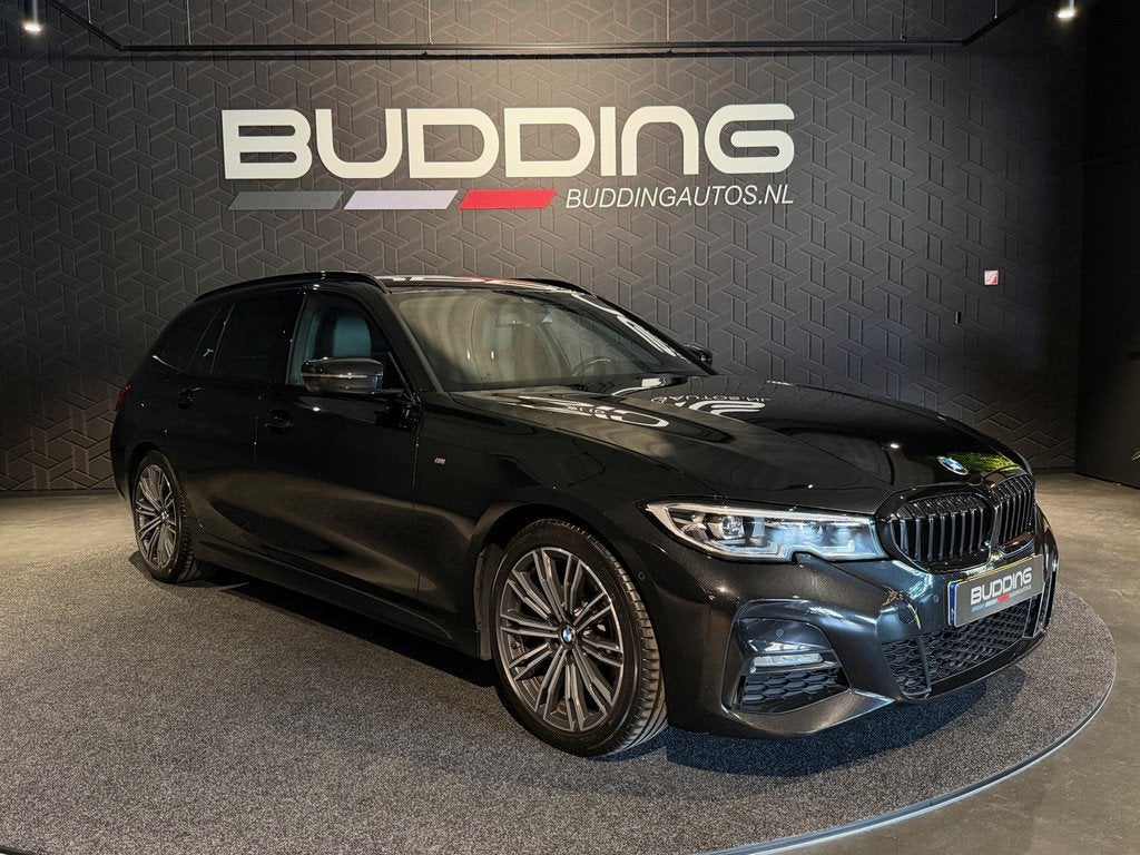 BMW 3 Serie Touring 318i Business Ed | M-sport | Trekhaak |, Automaat, 1998 cc, Achterwielaandrijving, Gebruikt