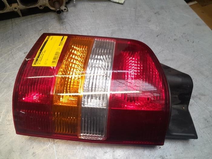 Achterlicht rechts van een Volkswagen Transporter, Gebruikt, -, Volkswagen, -