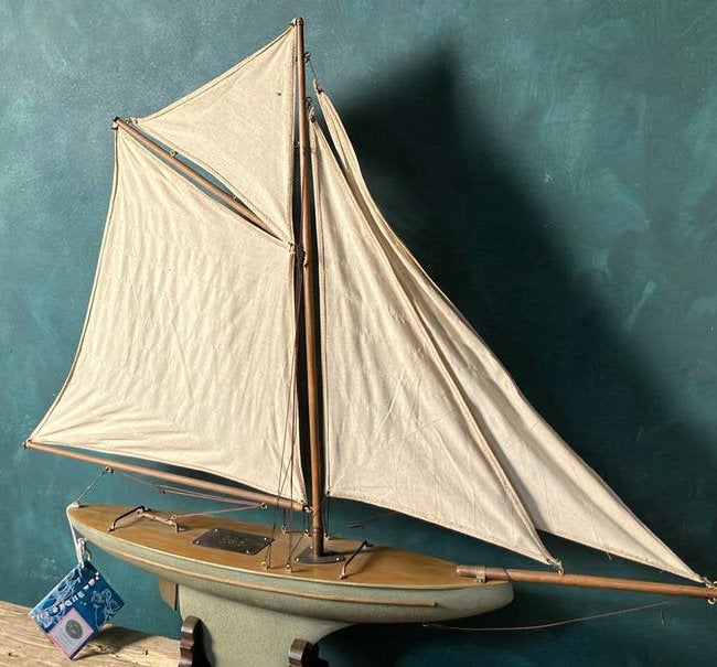 Zeilbootmodel 'pond yacht', Ophalen of Verzenden, Zo goed als nieuw