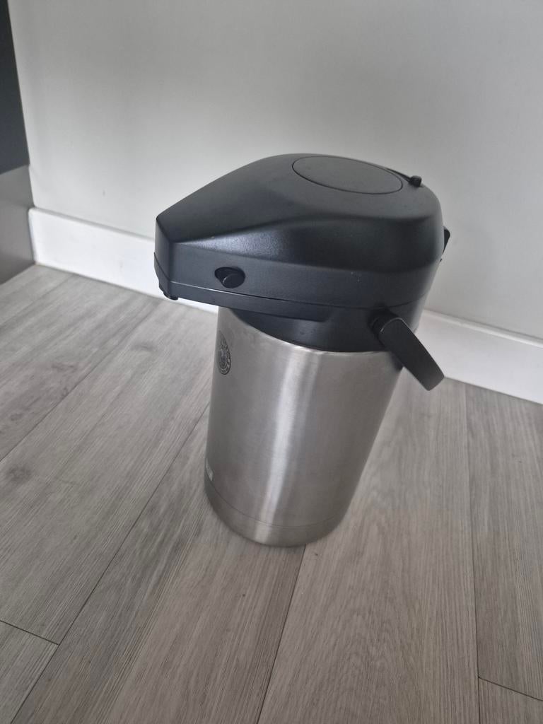 Isoleerkan koffie thee 2,5 liter met pomp Alex Meijer, 10 kopjes of meer, Ophalen of Verzenden