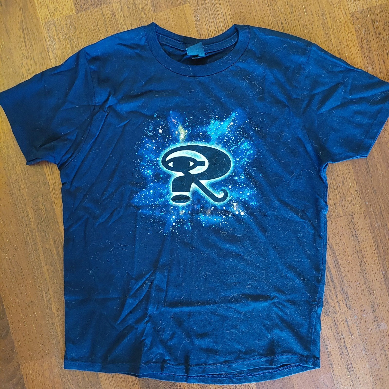 Blauw T-shirt met Robbie Williams logo - Maat M, Ophalen of Verzenden, Nieuw, Blauw, Korte mouw