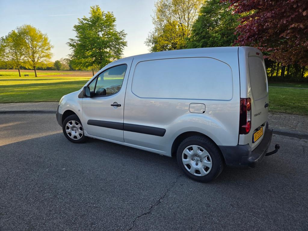 Peugeot Partner 1.6 BlueHDi 2017 3zits, Auto's, Particulier, Te koop