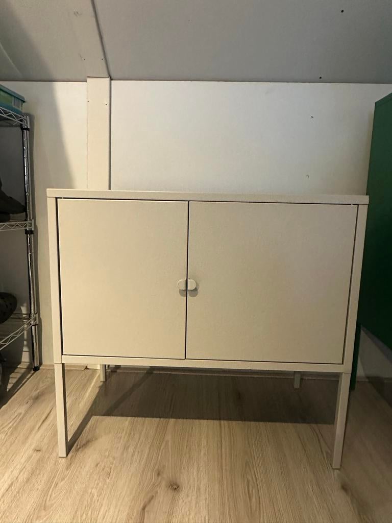 Ikea Lixhult kastje grijs, Ophalen, Zo goed als nieuw