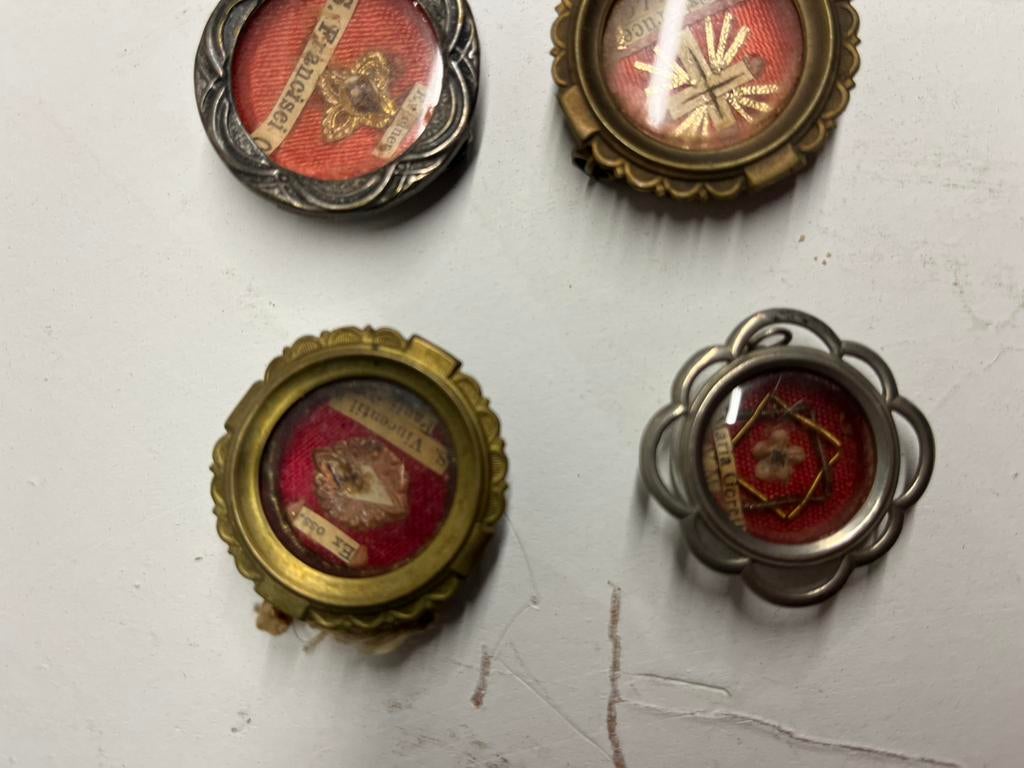 Relikwieën, Antiek en Kunst, Ophalen of Verzenden