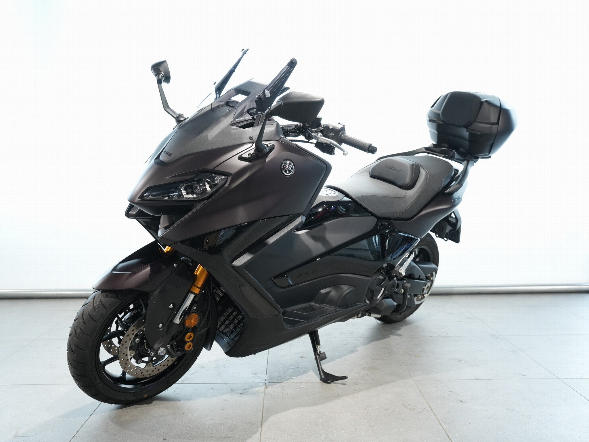 Yamaha T-MAX 560 TECH MAX (bj 2024), Motoren, Scooter, Klantenservice@yamaha-motor.nl, Koolhovenlaan 101
1119 NC  Schiphol-Rijk, NL