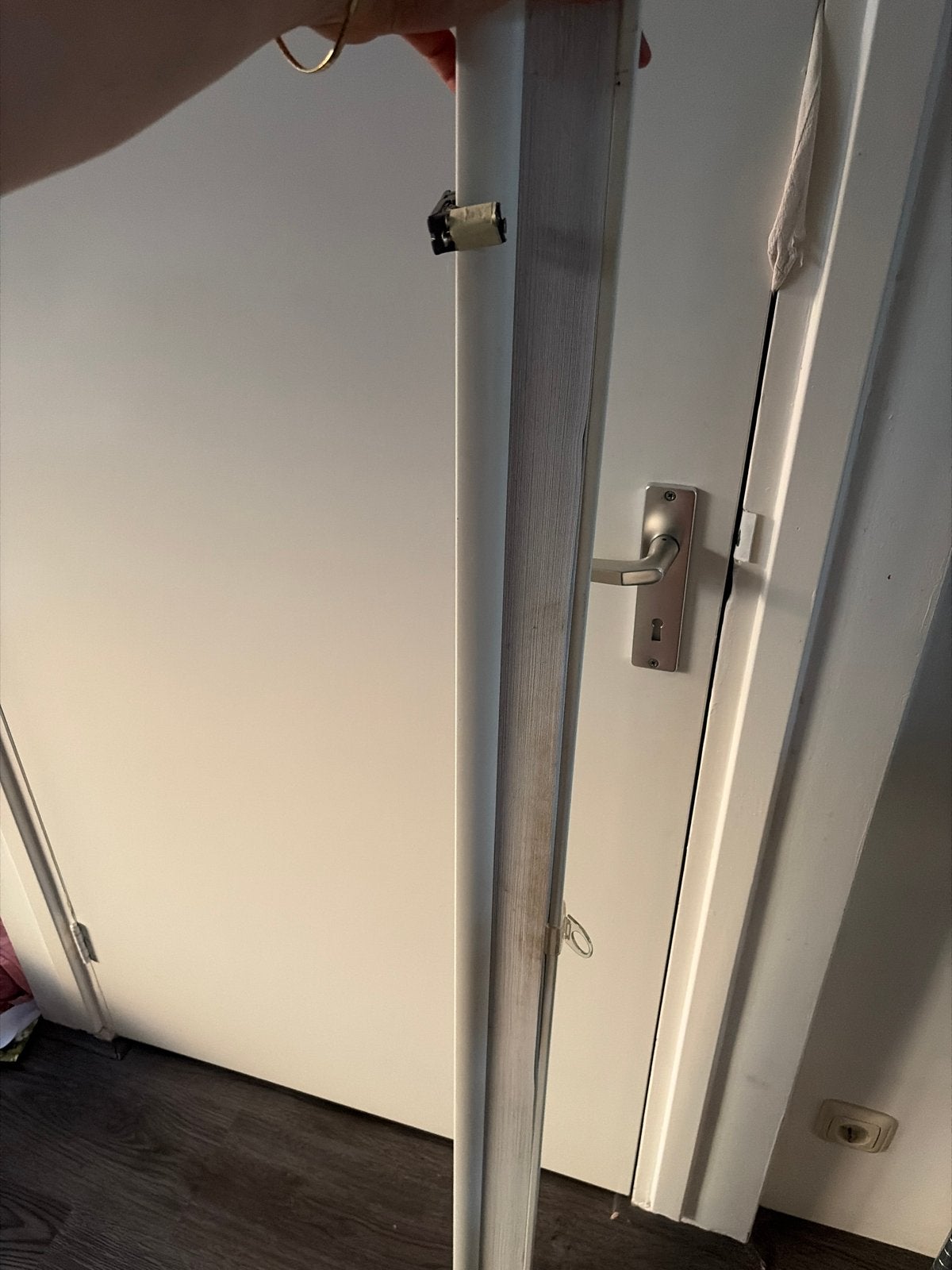 Ikea blind 140cm wide, Ophalen, Gebruikt, Verduisterend, Wit