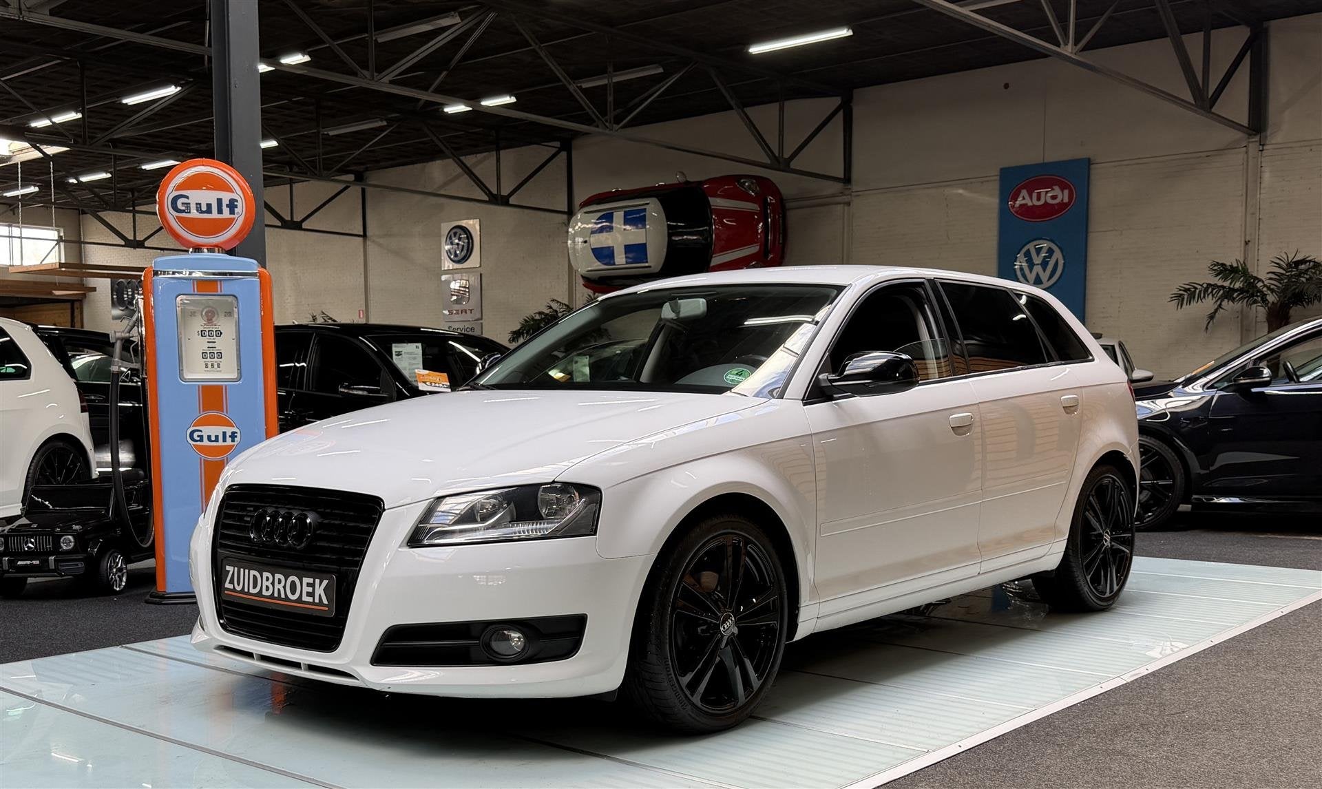 Audi A3 1.4 TSI 122PK! Clima! Cruise! White! (bj 2010), Auto's, Audi, Gebruikt, Bedrijf, Onderhoudsboekje, 1390 cc