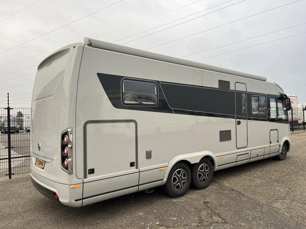 NIESMANN + BISCHOFF ARTO 88EK 180pk Aut +Hefbed Levelsysteem, Caravans en Kamperen, Campers, Niesmann+Bischoff, Galliersweg 39
5349AT  OSS, NL
