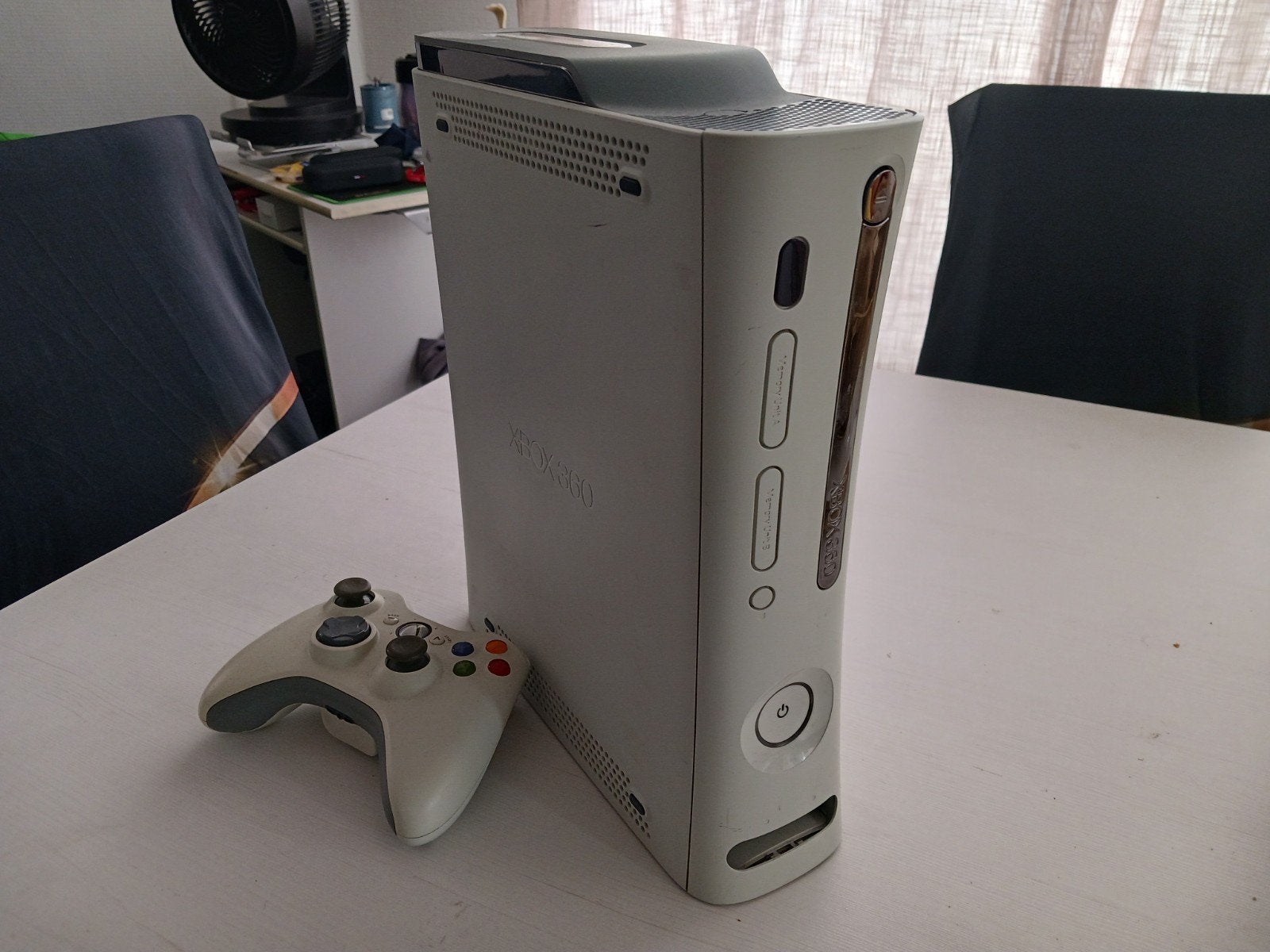 Kapotte Xbox 360 voor onderdelen, Ophalen, 250 GB, Met 1 controller, 360 Arcade of Core