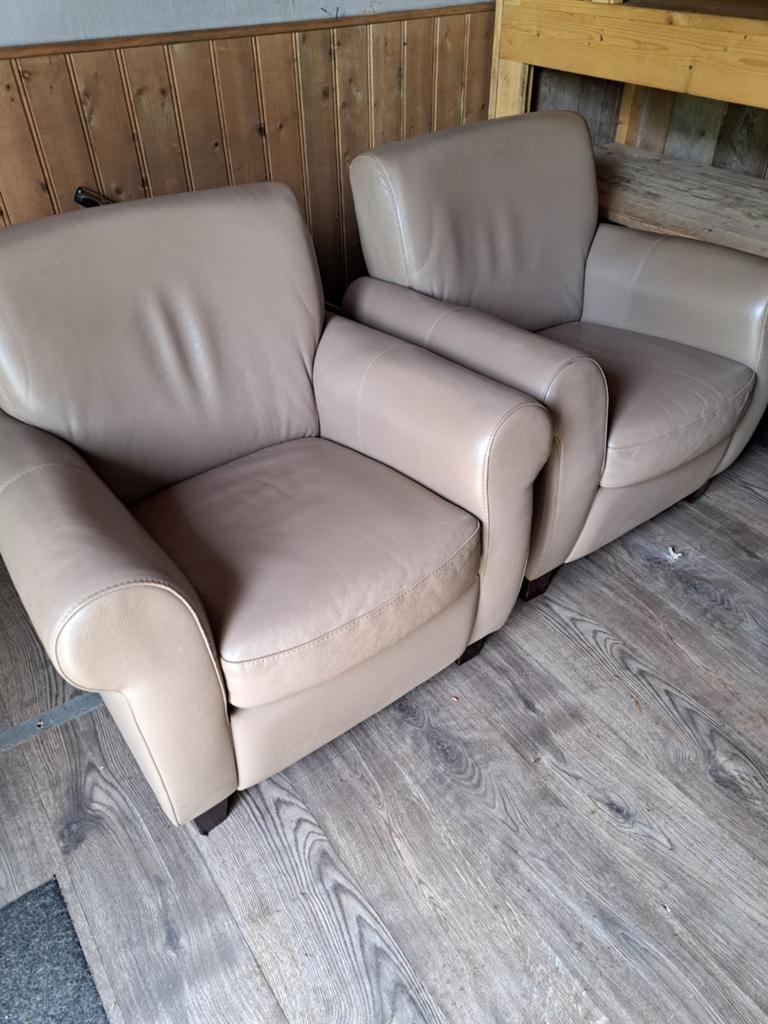 Set van 2 beige leren fauteuils, Gebruikt, Modern klassiek, Ophalen of Verzenden, 75 tot 100 cm
