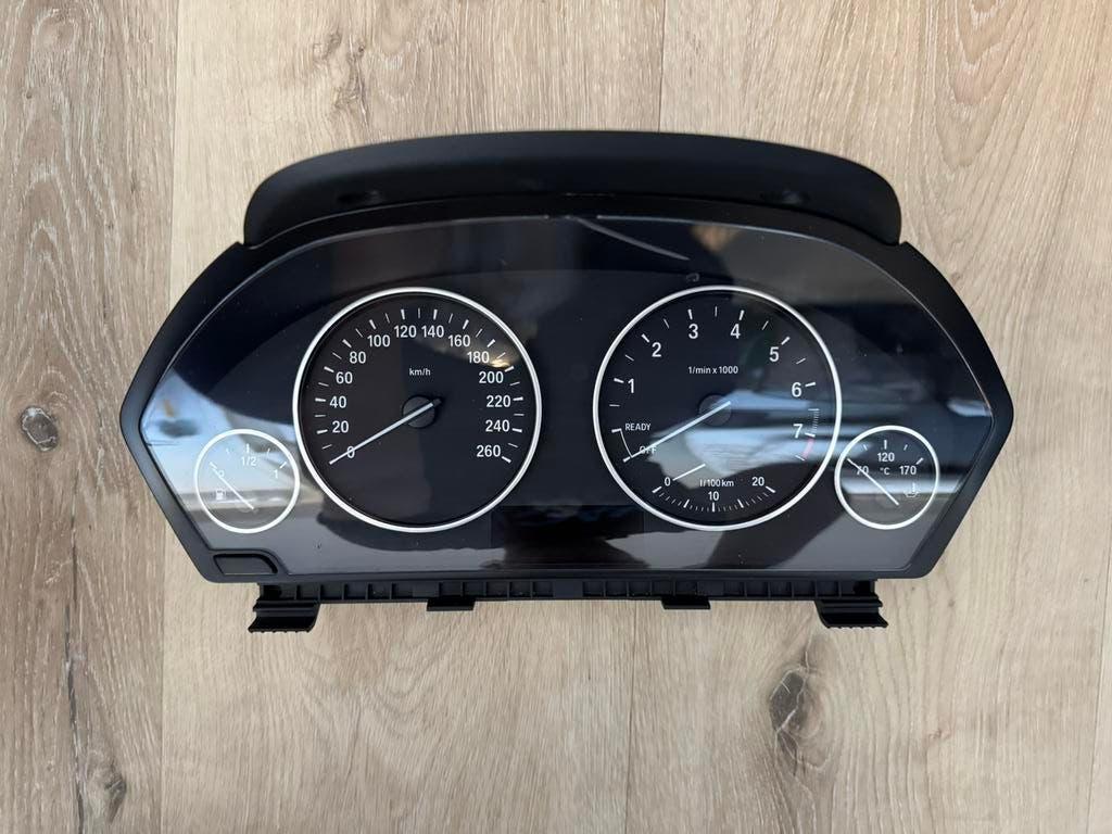 Bmw  toerenteller F30, F31, F34, F35 & F80, Ophalen of Verzenden, BMW